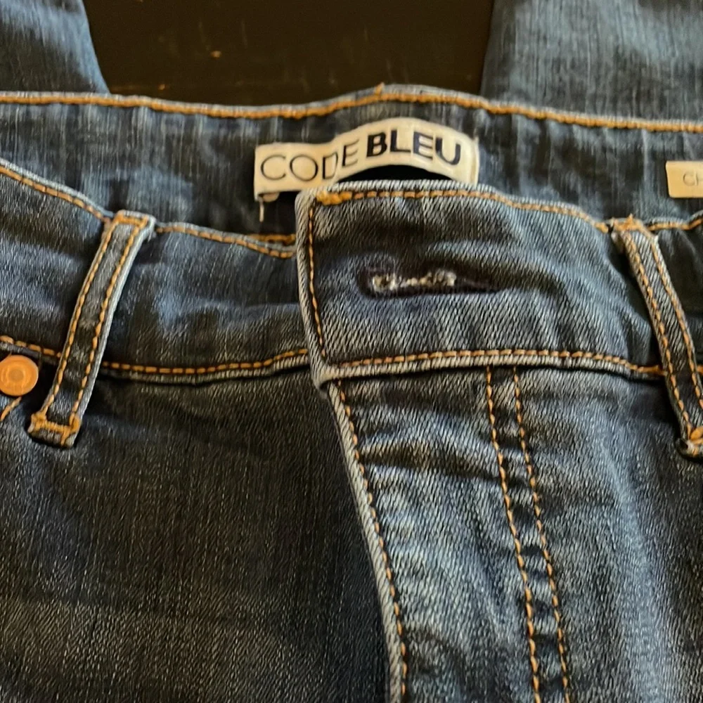 Code Bleu - Picture 2 of 10